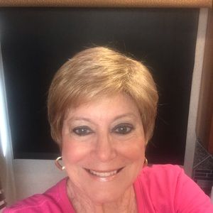 Meet your Posher, Stacey